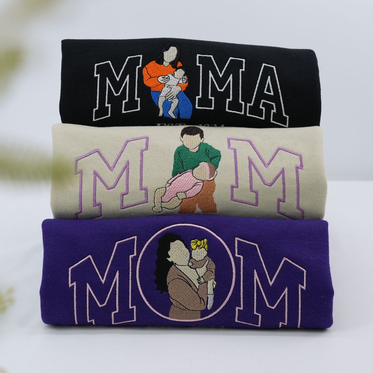 Embroidered Mom Family Portrait Hoodie - Mother's Day Gift